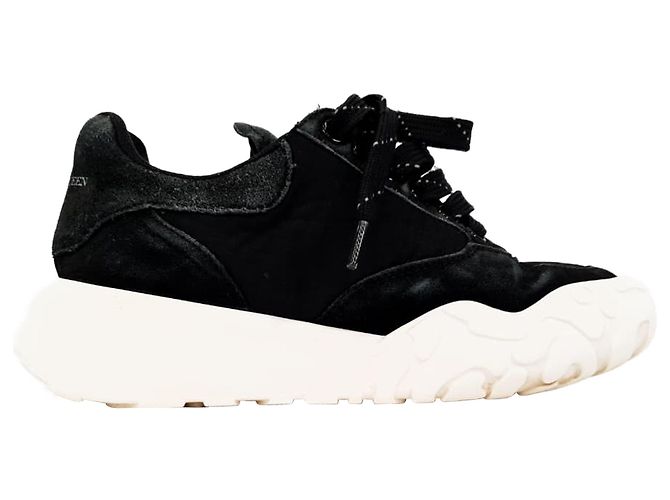 Sneakers Court Chunky Alexander Mcqueen in scamosciato nero