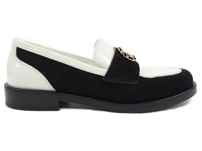 Mocasines Chanel Negro Blanco