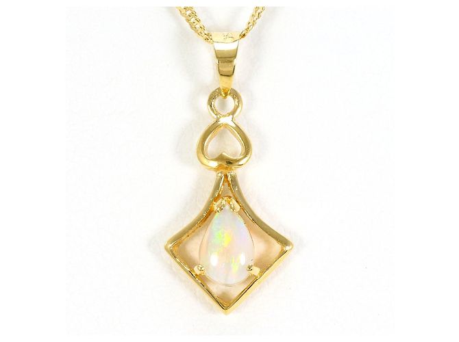 Autre Marque Collier en or jaune 18K avec opale Doré