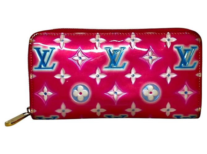 Cartera Zippy Louis Vuitton - Edición Valentine's Day 2022