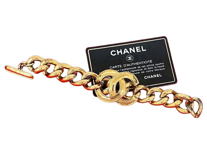 Pulsera Chanel Coco Mark Dorado