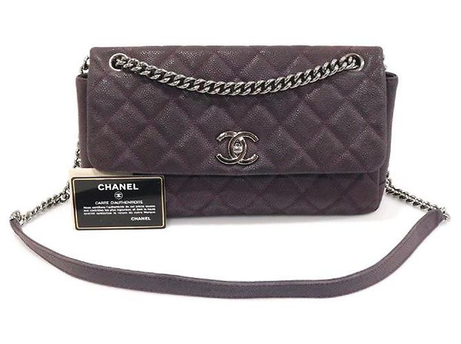 Chanel Bolsa de Ombro com Aba Medium (Nubuck Caviar Roxo)