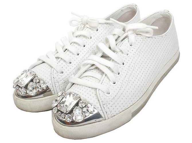 Miu Miu Weiße Kristall-Sneaker