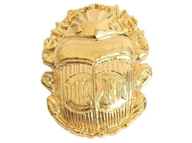 Chanel Gold CC Skarabäus-Brosche Golden