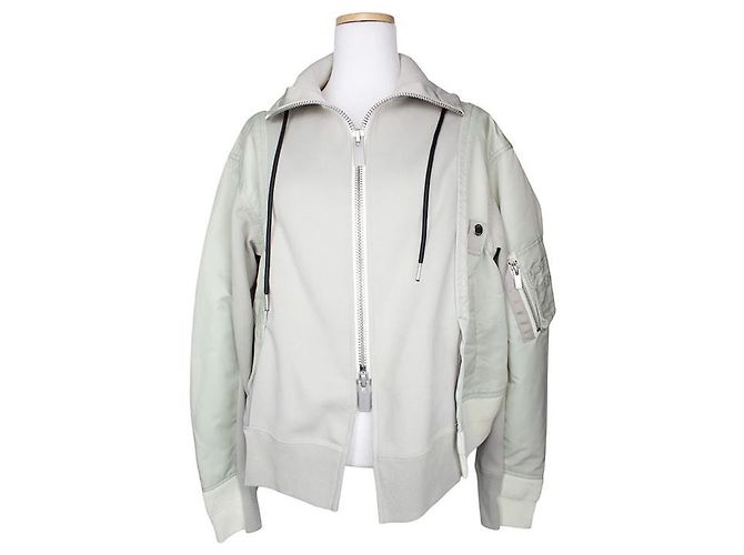 Sacai Giacca con cappuccio giallo verde