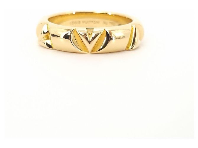 Louis Vuitton LV Bolt Ring Yellow 