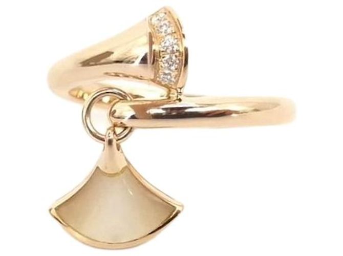 Bulgari Bague Divas Dream en diamant Doré