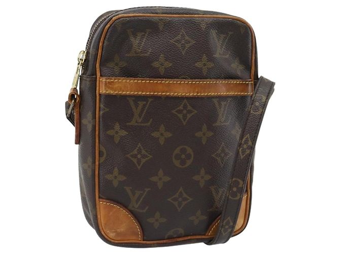 LOUIS VUITTON Sac à bandoulière Monogram Danube M45266 LV Auth BA12919 Monogramme