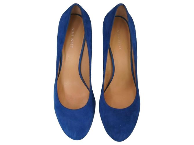 Nine West Blue Suede Pointed Toe Pumps