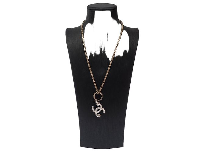 Bijoux CHANEL CC en Métal Doré - 103523