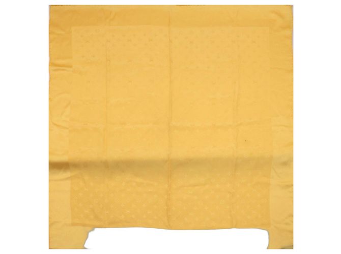 Louis Vuitton Pañuelo de seda Amarillo