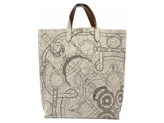 Hermès Bolsa Tote Hermes Calimi GM em cinza Marrom