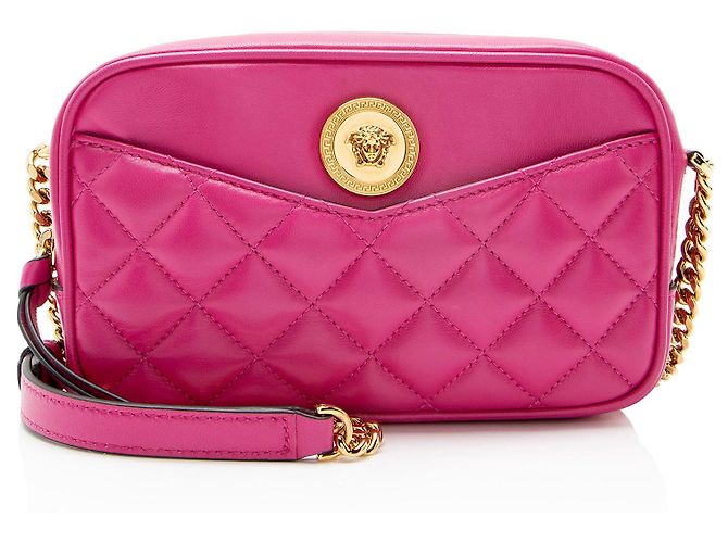 Pequena bolsa camera de couro matelassê Medusa da Versace Rosa