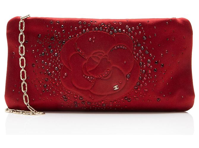 Gabrielle Clutch Chanel em cetim com aplicações de cristal e camélia com corrente Vermelho