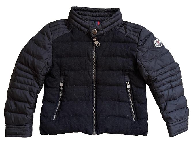 Moncler Chaqueta acolchada negra con paneles de lana Negro