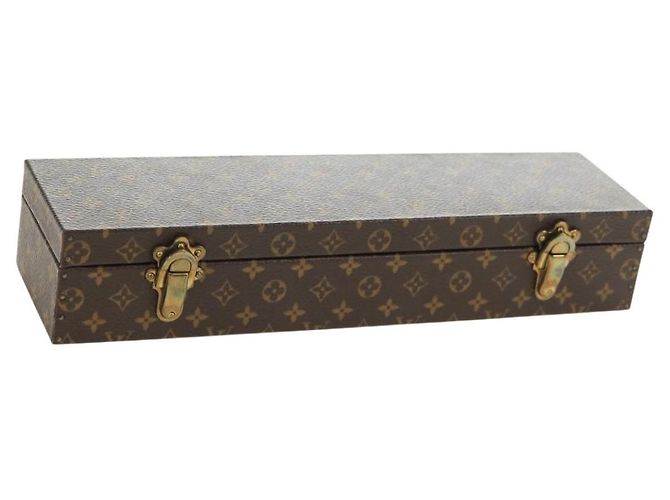 LOUIS VUITTON Estuche de Joyas Monogram Joyero LV Auth 181142SAV Monograma
