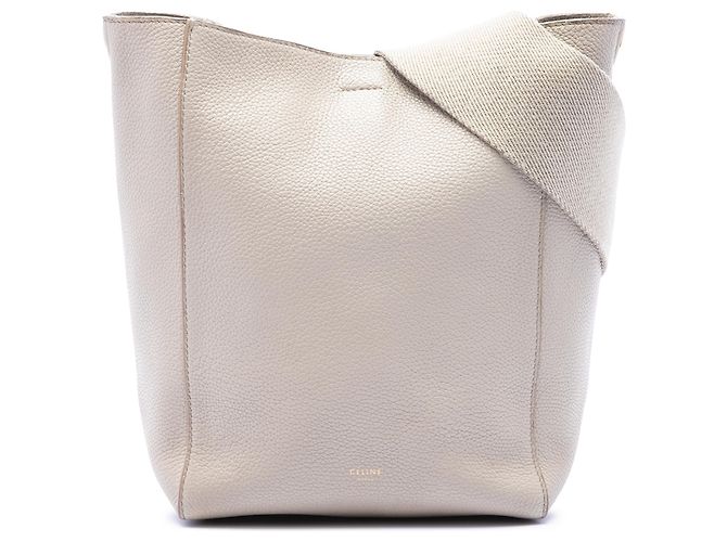 Céline Bolsa bucket Seau Sangle em couro de bezerro de grão macio marrom Celine Small Bege
