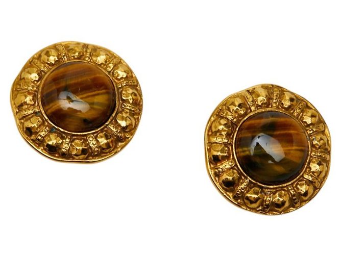 Pendientes de clip Chanel marrón y dorado Castaño 