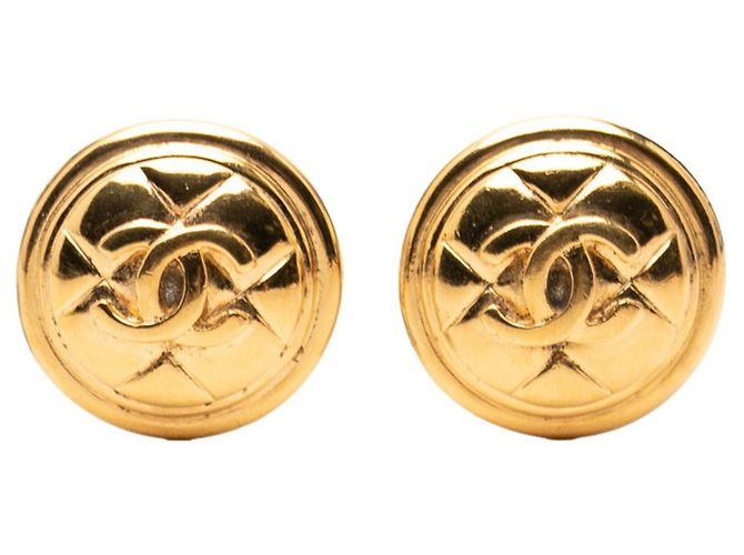 Orecchini tondi trapuntati con il logo Coco di Chanel D'oro