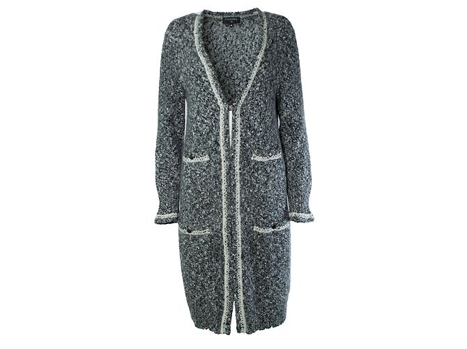 Chanel, Cardigan aus Kaschmir in Grau
