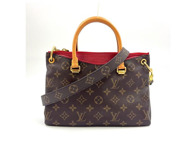 Bolsa Louis Vuitton Pallas BB Monogram Marrom