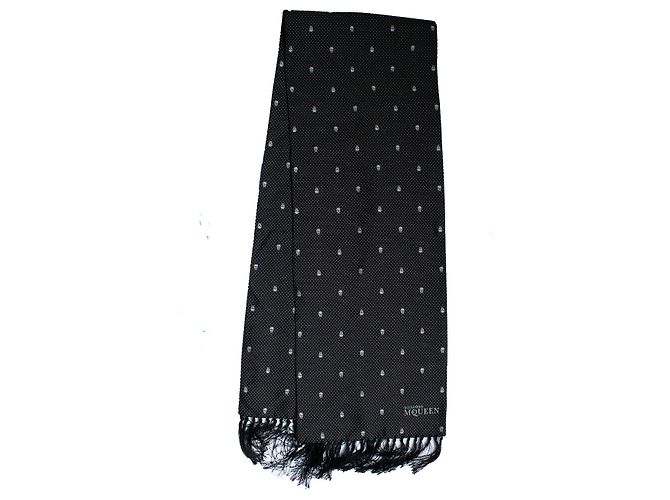 Alexander McQueen, dotted skull tuxedo scarf Black
