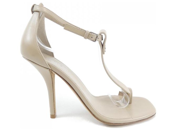 Sandalias Burberry Beige