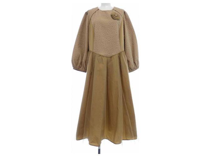 Autre Marque Super Beauty Kleid Beige