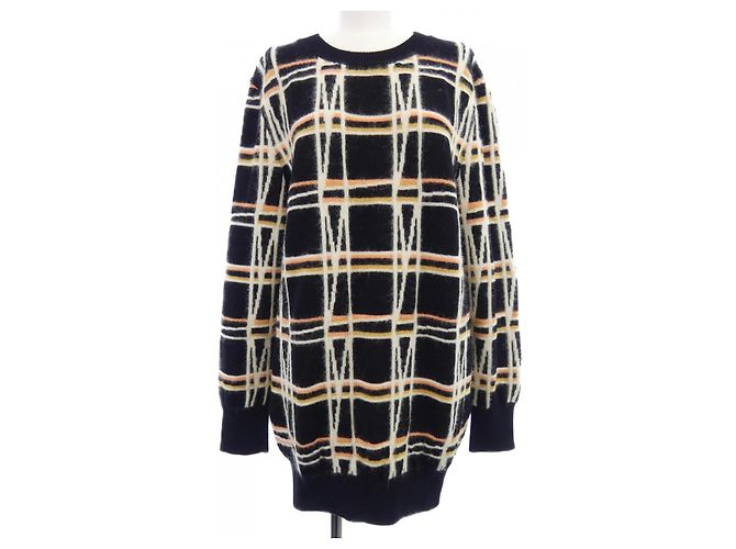 Punto Chanel Negro