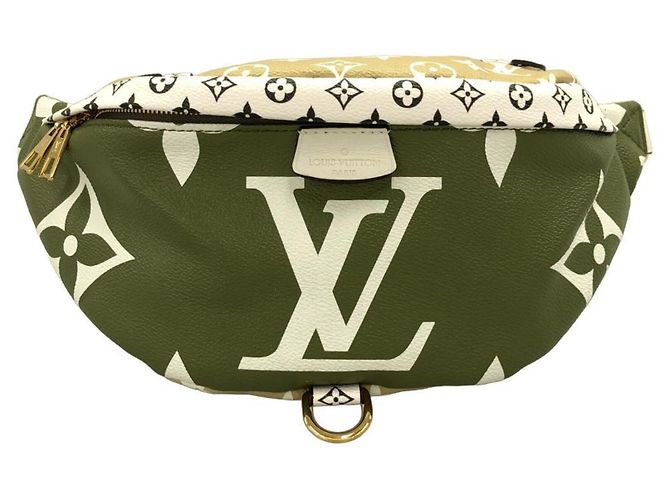 Bumbag Poche Monogram Giant Louis Vuitton Vert Kaki