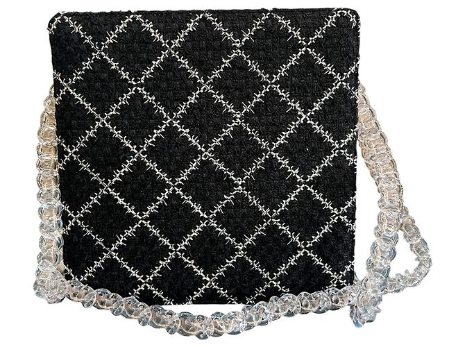 Bolsa de Compras Chanel em Tweed e Resina com Zíper e Corrente 2016