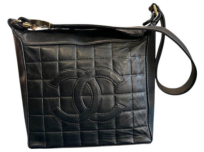 Bolso de hombro Chanel CC Chocolate Bar de piel de cordero 2002