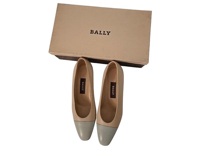 Bally Escarpins de Couro Bege e Azul Claro