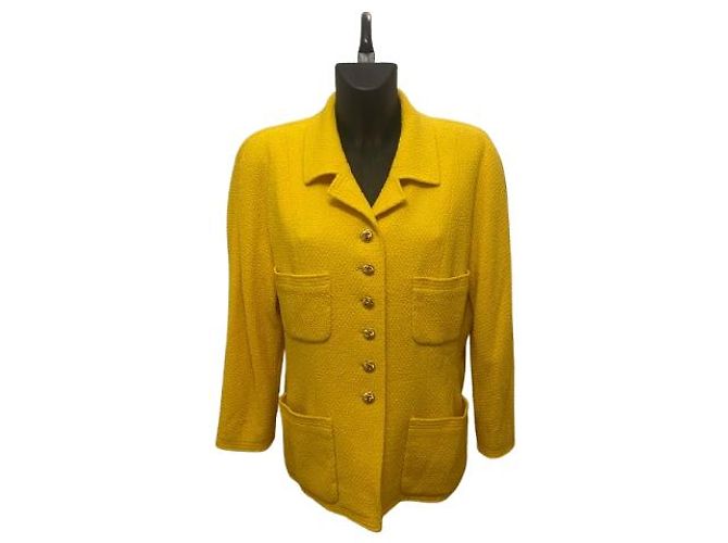 Timeless Blazer giallo Chanel