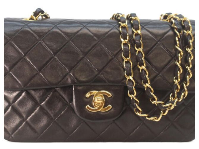 Timeless Borsa a Spalla Chanel Lambskin Double Flap Nero