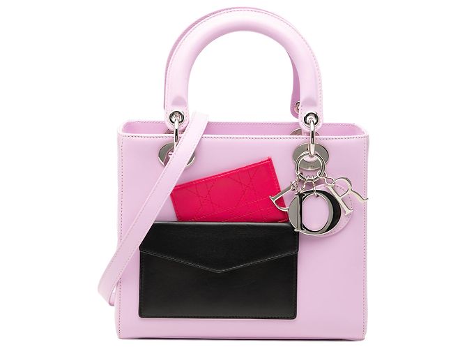 Lady Dior en cuir de veau rose, taille Medium