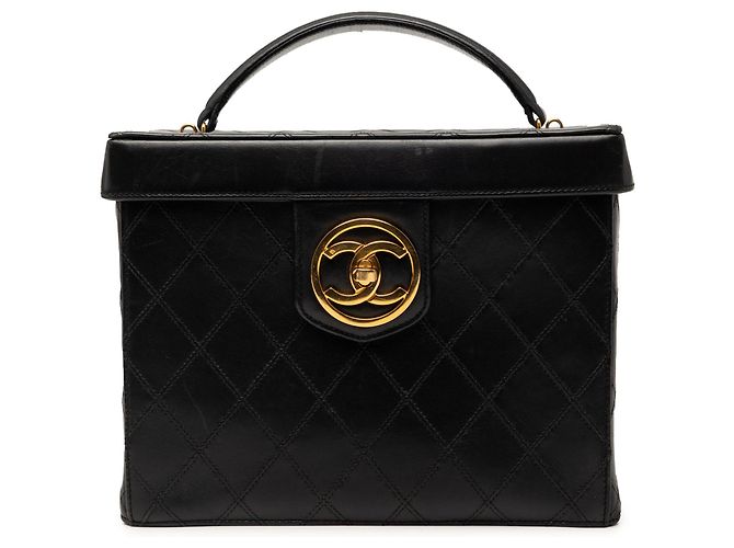 Vanity Case Chanel Black CC Stitched Calfskin Turnlock