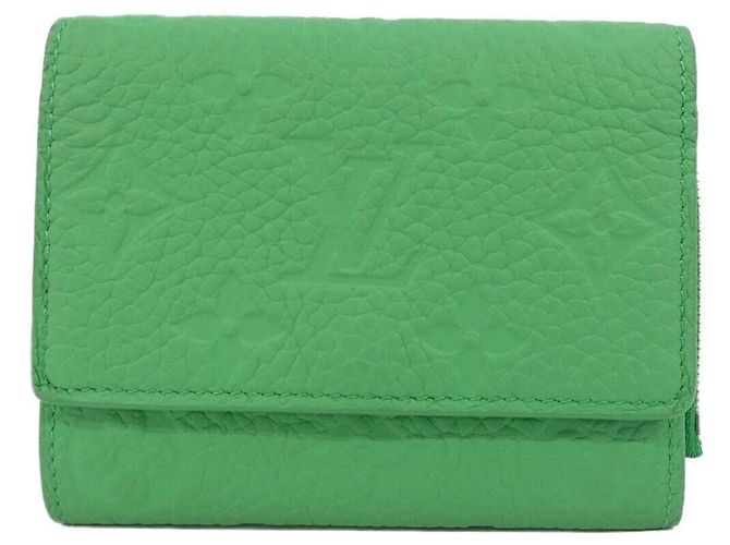 Cartera Louis Vuitton Taurillon Monogram Verde
