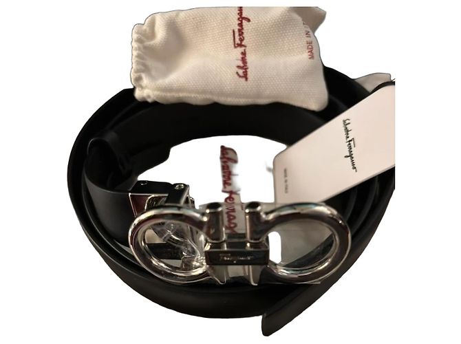 Salvatore Ferragamo Gancini Ledergürtel Schwarz