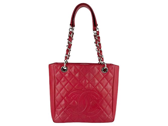 Bolsa Chanel em couro de bezerro granulado vermelho