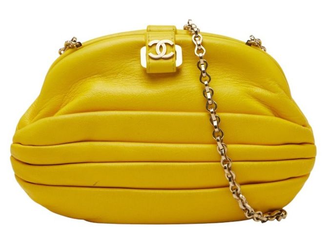 Borsa a tracolla Chanel Coco Mark in pelle gialla Giallo