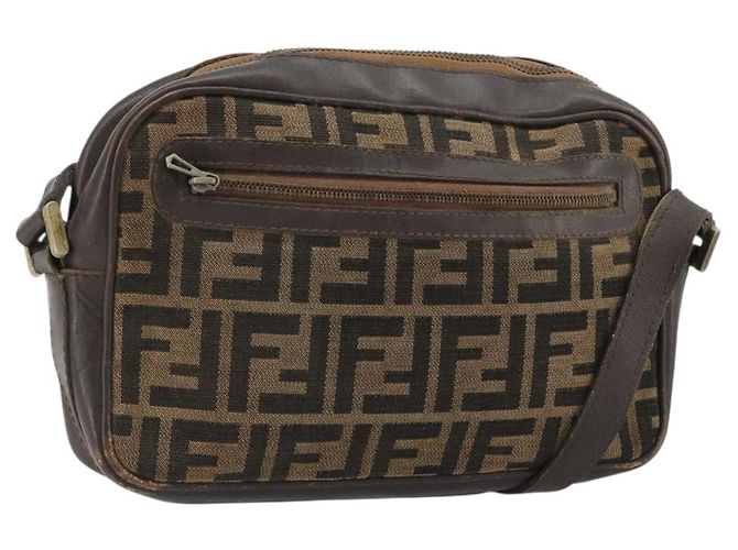 Bolso de Hombro FENDI Zucca Canvas Negro Marrón Auth 182366 Castaño