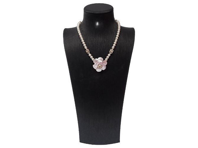Gioielli CHANEL Camelia in Perla Bianca - 103517 Bianco
