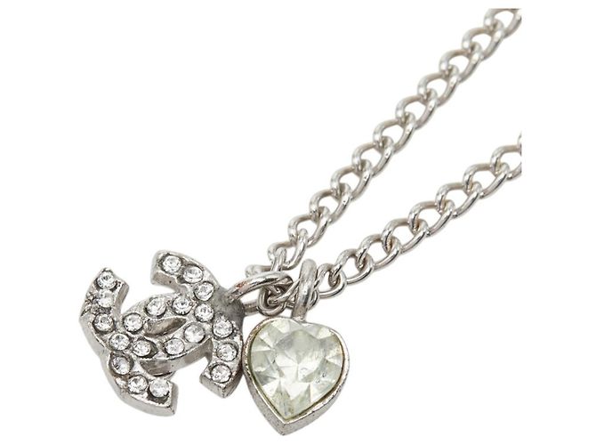 Timeless Collar con colgante Chanel Coco Mark Heart Plata