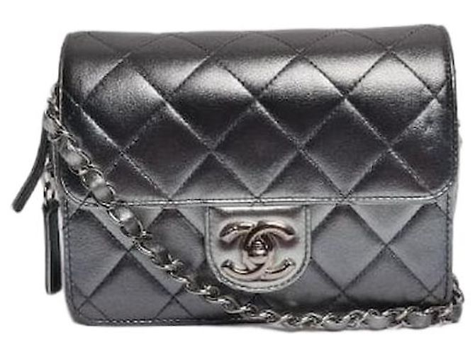Chanel Bolsa de aba Silver Like A Wallet flap bag flap bag Prata