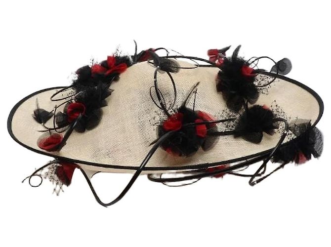 Autre Marque Fascinator mit cremefarbenem und schwarzem Blumen-Spiralmuster Roh