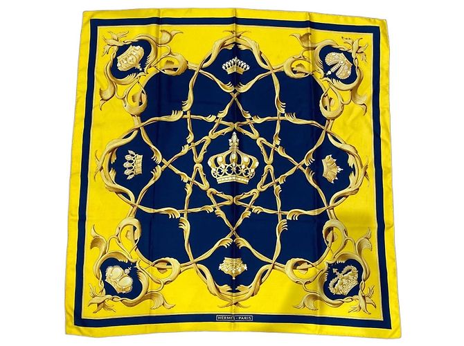 Hermès Couronnes Lenço de Seda - Amarelo e Azul Marinho