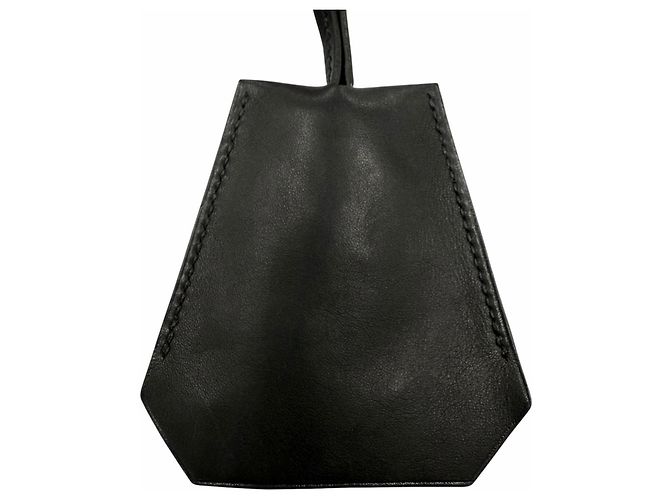 Hermès Colar Clochette Margiela Era em couro com ferragens prateadas Hermes Preto
