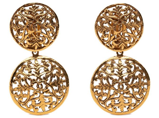 Timeless Chanel Coco Mark Vintage Clip Earrings Golden