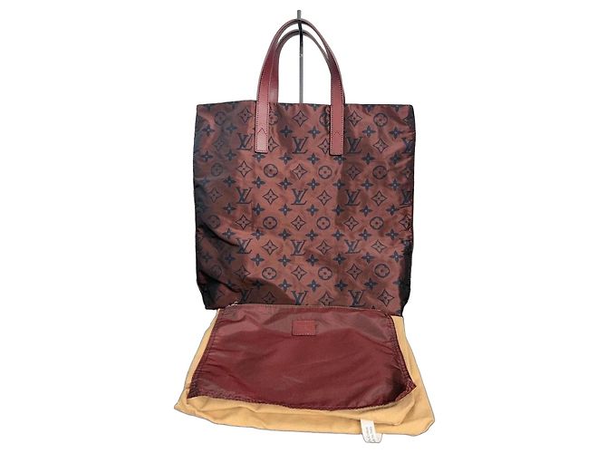 Sac Cabas Louis Vuitton Monogram Rouge en Toile